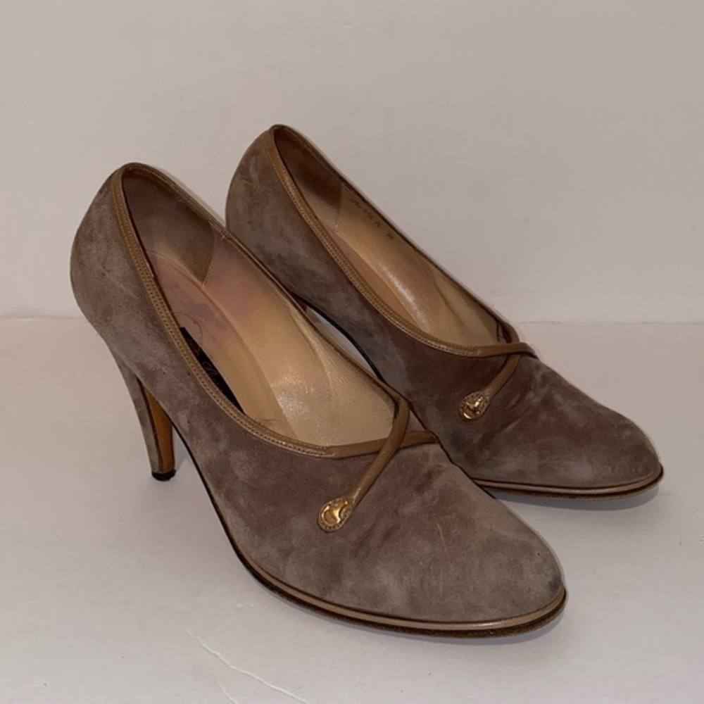 Elegant Brown Women's Heels